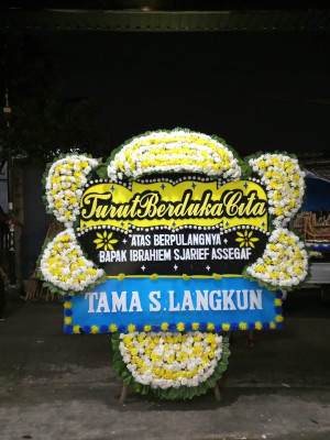 Papan Bunga Duka di Sungai Tebelian